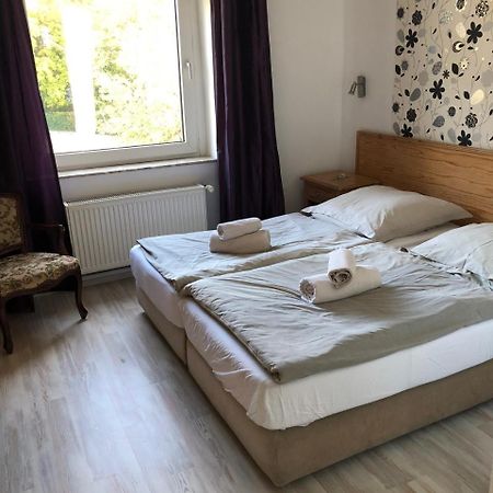 Fettehenne Gaestehaus Еркрат Екстериор снимка